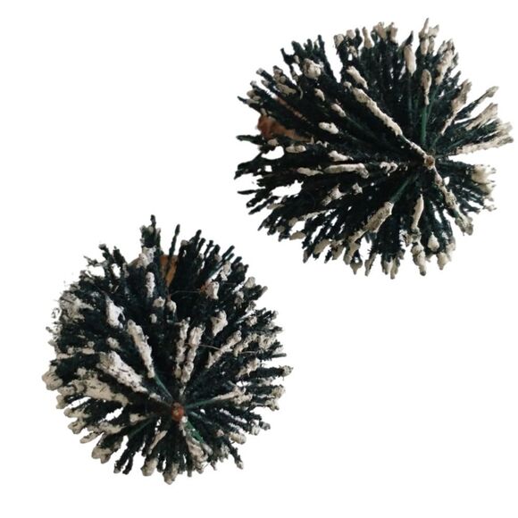 Lemax Bottle Brush Tree Green Flocked Christmas Village Round Wood Base Vtg 90s. - Picture 6 of 10